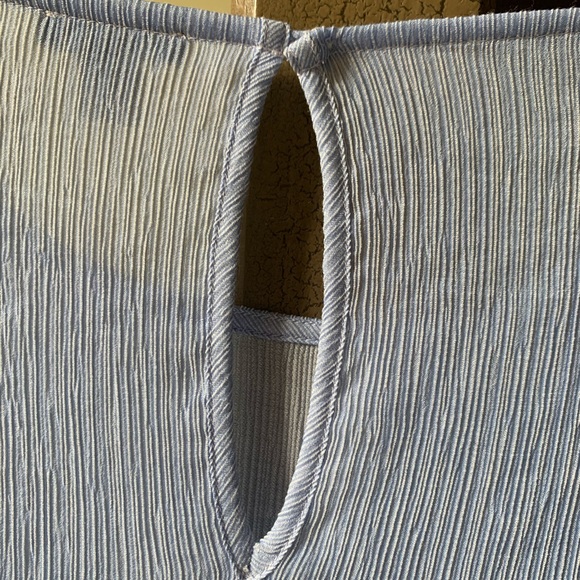 Ann Taylor tie blouse - Picture 3 of 8